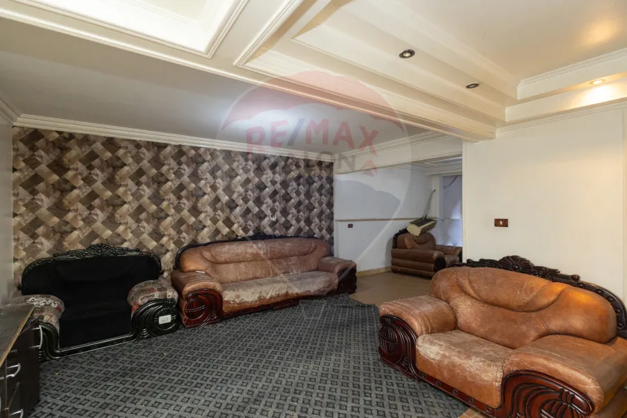 Apartment for sale 120 m Stanley (EL-Gesh Road)