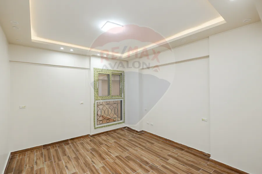 شقة للبيع 132 م السيوف (كمباوند جميلة سيتى - ش جميلة أبو حريد)