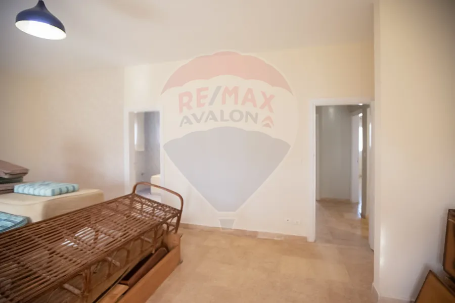 Standalone Chalet for sale (Palm Beach) 550 m