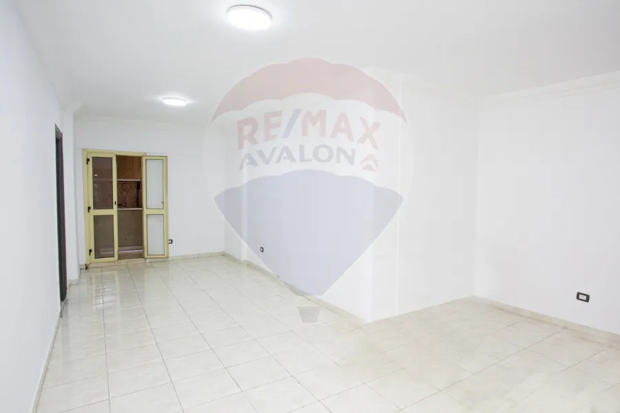 Apartment for rent 100 m Kilopatra (tariq aljaysh)