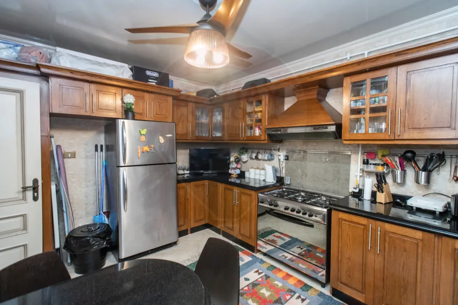 Apartment for sale 280 m Louran (Serhank St.)