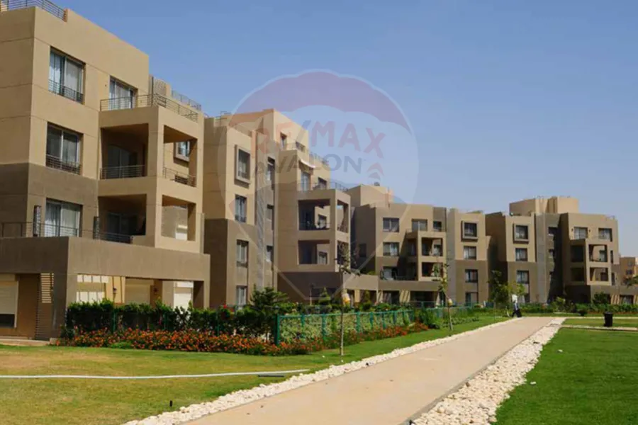 فيلا ستاند الوان للبيع 255 م  6 اكتوبر (بادية)