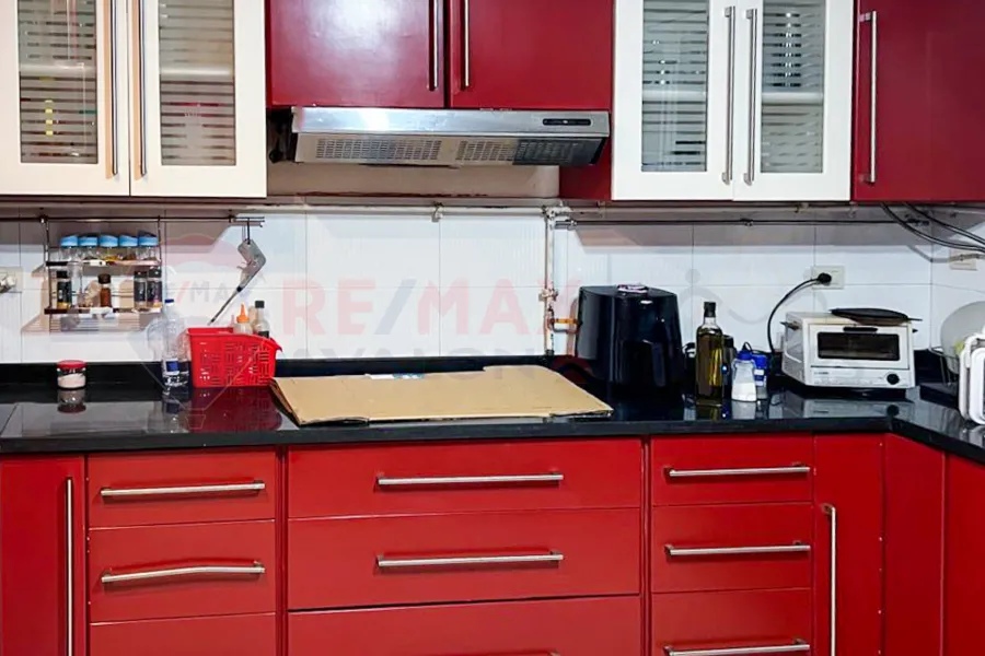 Apartment for sale 250 m Smouha (Tout Ankh Amoun St.)