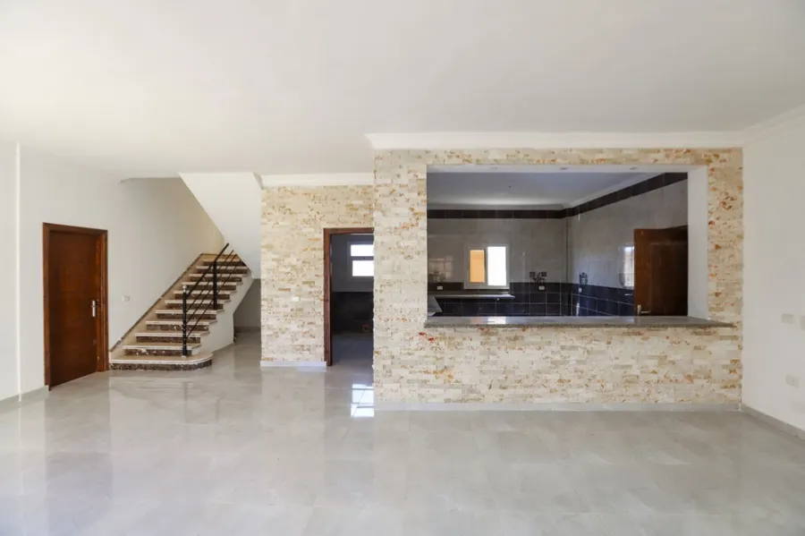 فيلا مسجلة للبيع 500م كينج مريوط (تقسيم القضاه)