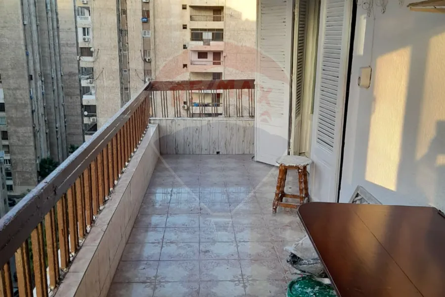 شقة للايجار 120 م مصطفي كامل (عمارات الضباط)