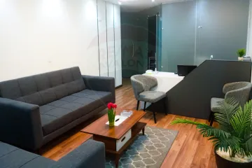 مقر اداري للايجار  100 م  محطة الرمل (شارع شاكور)