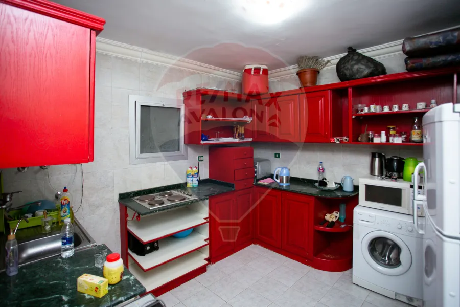 شقة للبيع 145 م المندرة (رويال بلازا)