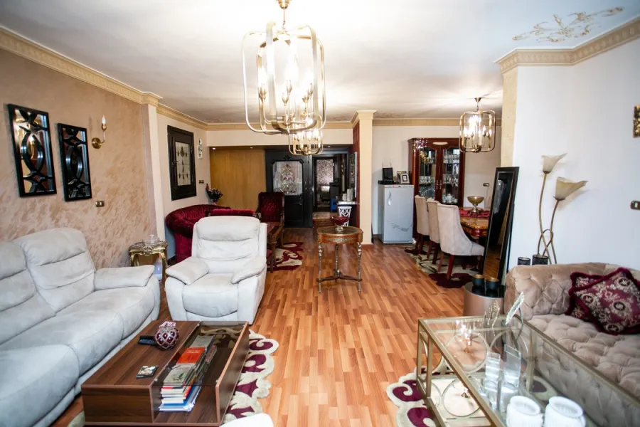 Apartment for sale 150 m Roushdy (Syria St.)