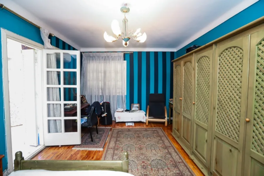 Apartment for sale 210m Laurent- Tram St