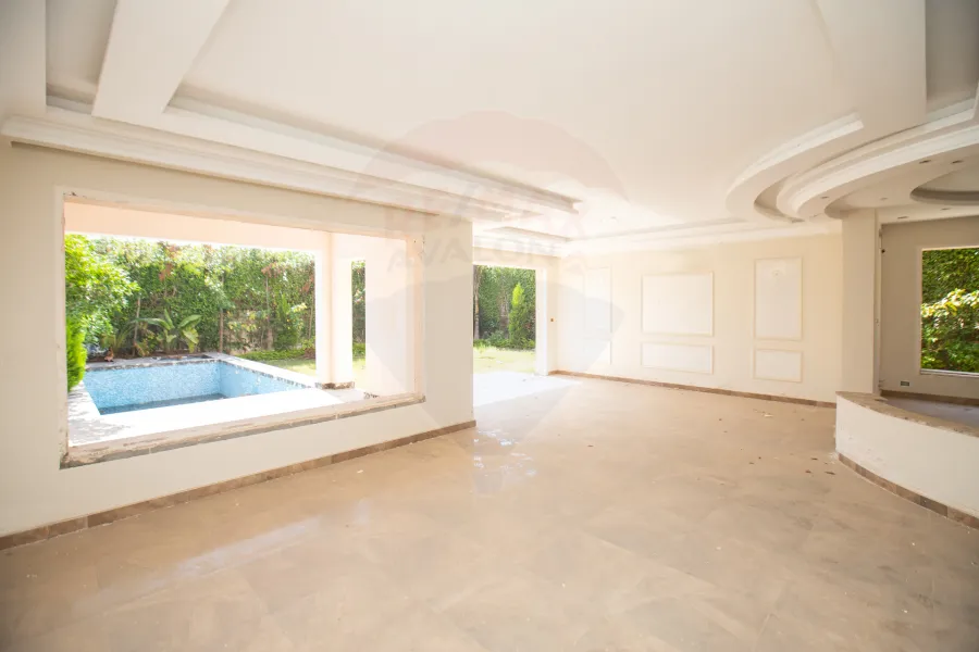 فيلا توين هاوس للبيع 419 م كينج مريوط (كومباوند اليكس ويست - فيو البحيرة)