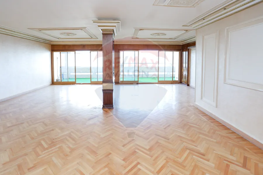 Apartment for sale 280m Tharwat (Abdel Hamid Tharwat St.)