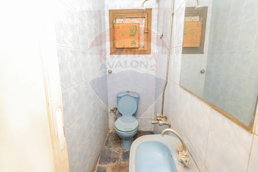 مقر إداري - تجاري للبيع 350 م سموحة (أمام مسجد حاتم)