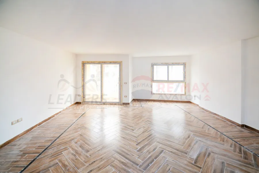 Administrative headquarters for rent 200 m Roushdy (Abu Qir St.)