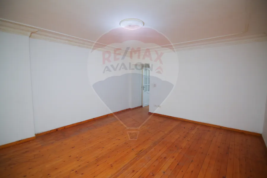 Apartment for sale 200 m Janaklis (Mortada St. - Brand Building)