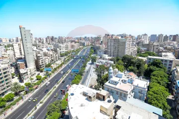 شقه للبيع  100 م  محرم بك ( قناه السويس - خطوات من خدمه اجتماعيه )