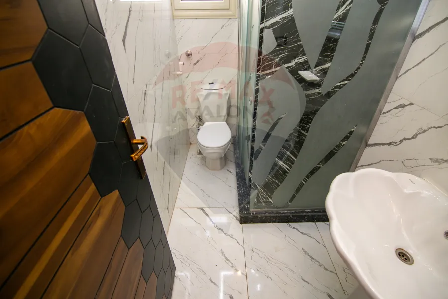 Standalone Villa for sale (Perlamarina) - 255 m