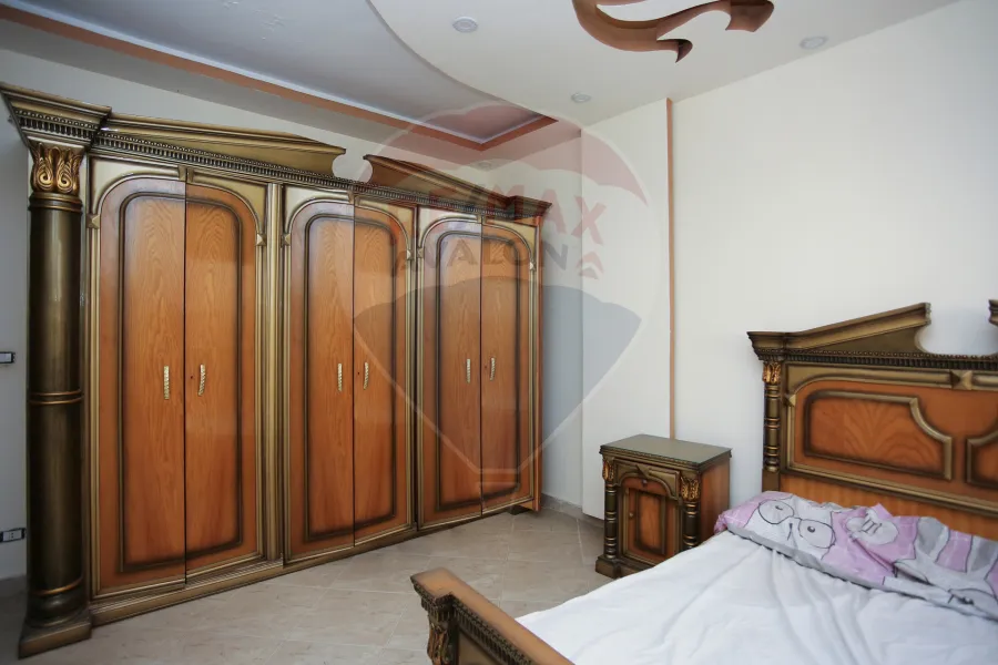 Duplex for sale 200 m Miami (Khaled Ibn El-Walid main st)