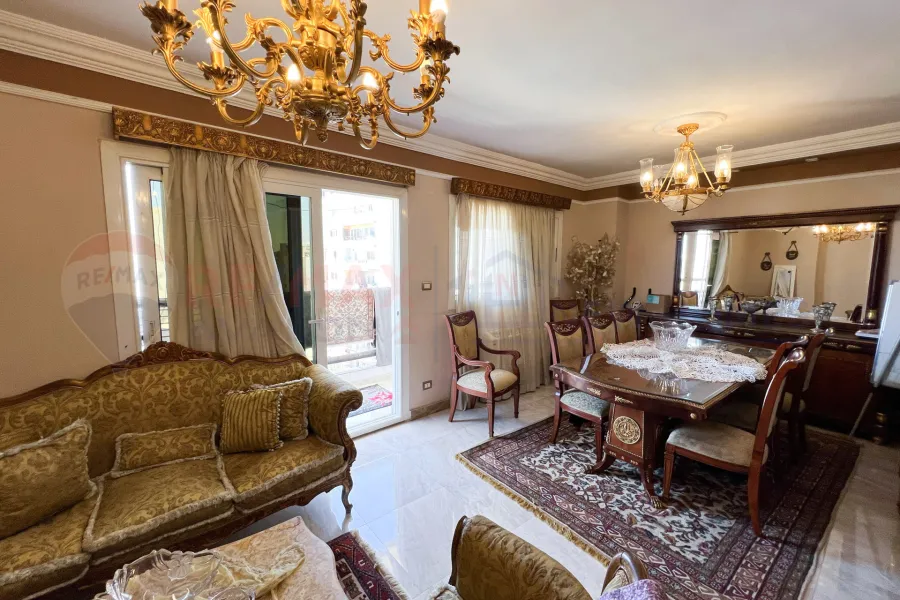 شقة للإيجار 170 م كفر عبده (ميدان سانت جيني)