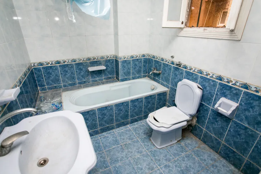 شقة مرخصة للبيع 105م صافى ستانلى