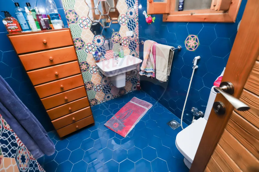 شقة للبيع 145 م سموحة الجديدة (كمباوند برستيج - بجوار كمباوند الصيادله)