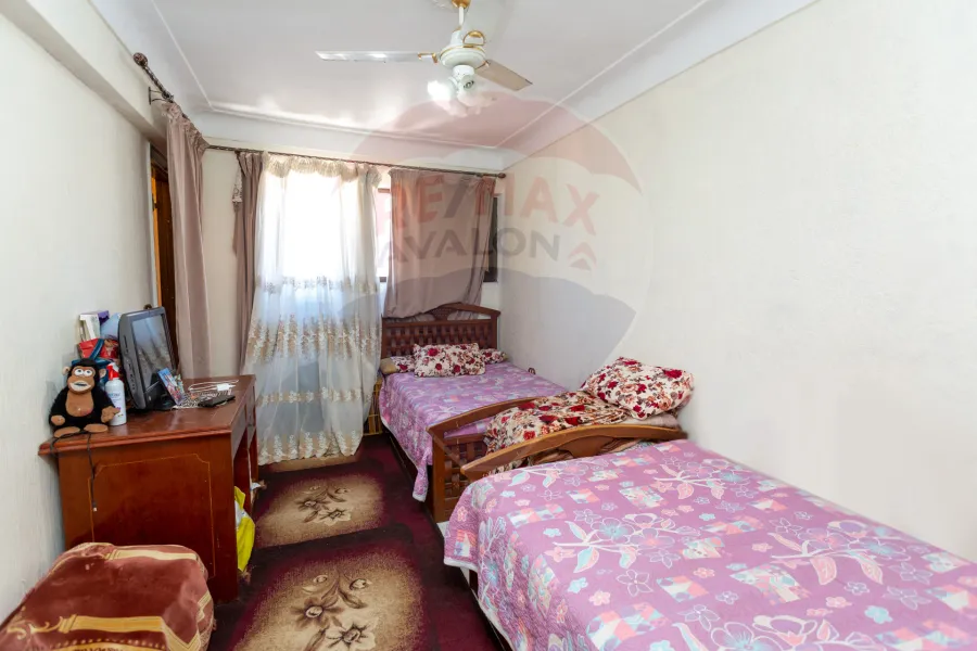 شقة للبيع 120 م لوران (شارع محمود صدقي)