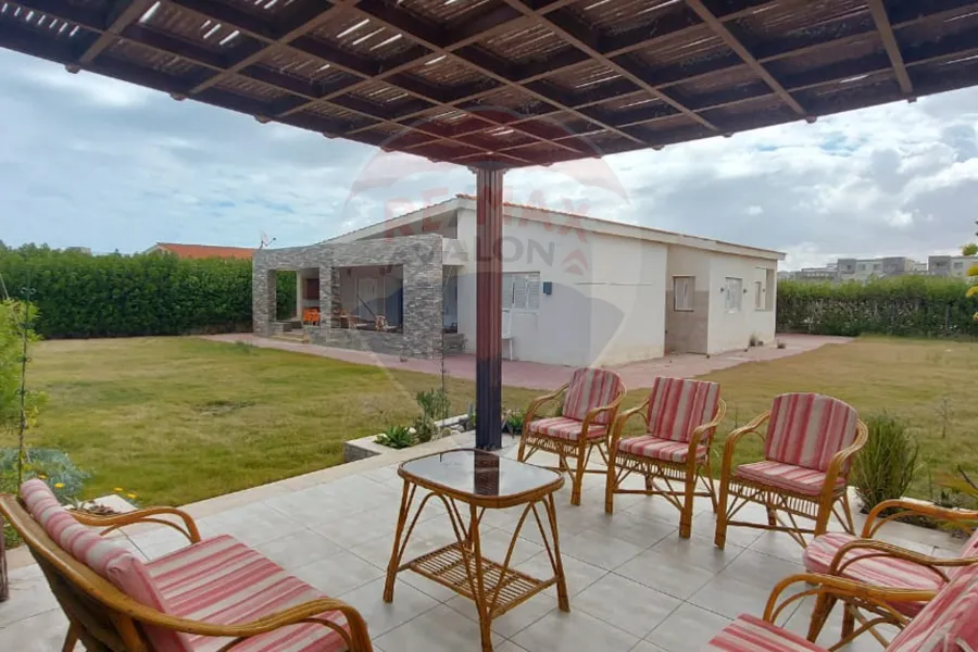 Stand alone villa for sale (Amwaj - Sidi Abdel Rahman) 900 m