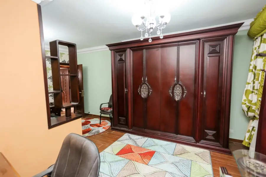 شقة مفروش للايجار 246م الشلالات