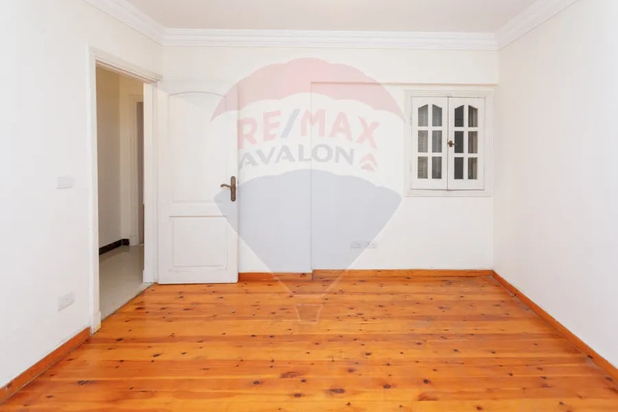 Apartment For Sale 205 m Louran (Sarhang St.)