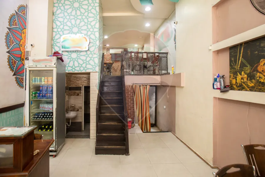 محل للبيع  100 م ميامى (شارع 45 الرئيسى)