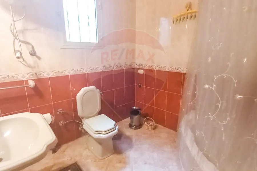 شقة للبيع 108 م سموحة ( متفرع من ش فوزي معاذ )