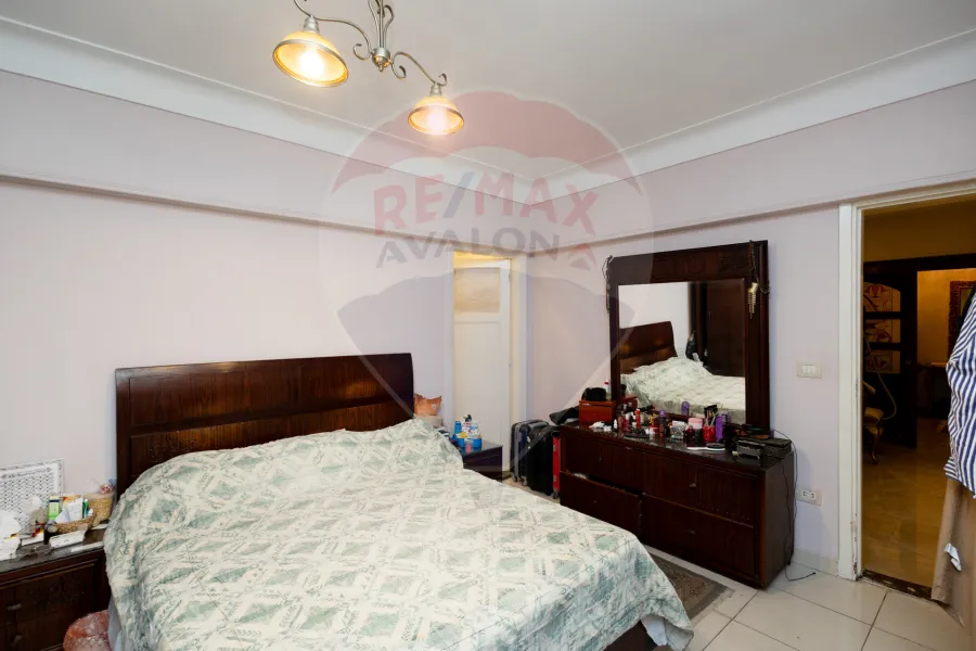 شقة للبيع 210 م سيدي بشر(تاني نمرة البحر)