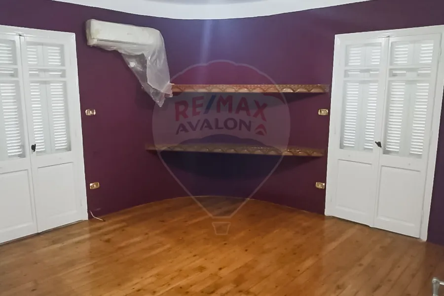 Apartment For Rent 150 m Roushdy (Directly On Tram Station) - For Administrative Use