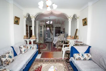 شقة للبيع 135 م سبورتنج (ش طيبة)