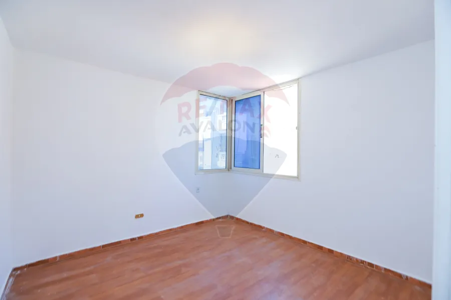 Apartment for Sale 150 m Smouha (Branched from Zaki Ragab)