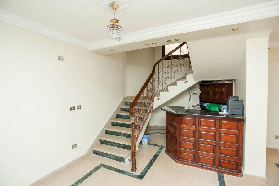 Duplex Apartment for Sale 217m Smouha (Fawzy Moaz St.)