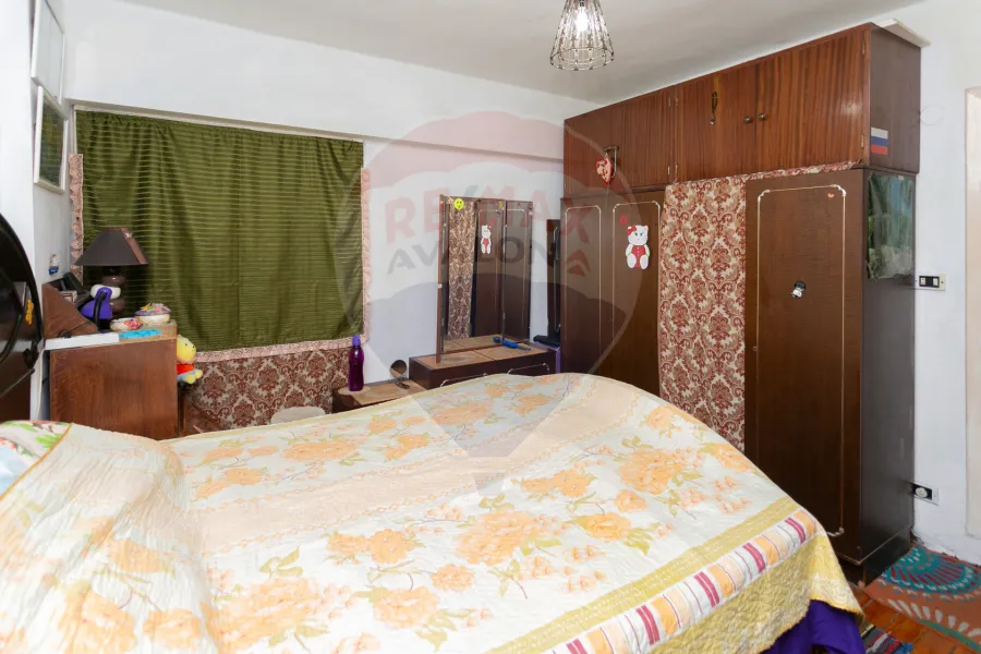 شقة للبيع 135 م سابا باشا (ش مصطفي ابو هيف)