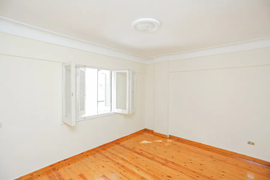 Apartment for sale 140m Smouha (Bahaa Eldin El-ghatwary St.)