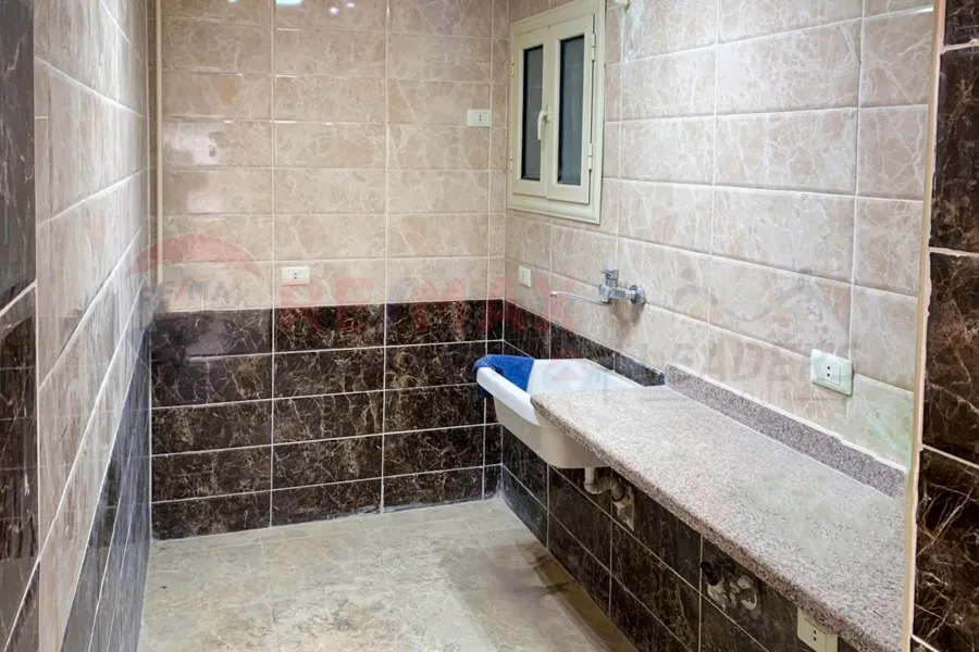 Apartment for sale 100 m Gleem (branched from Abu Qir St.)