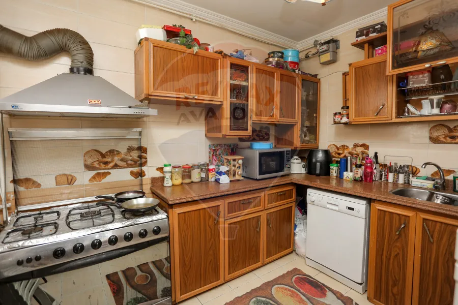 شقة للبيع 130 م الابراهيمية (ش ممفيس خطوات من الترام )