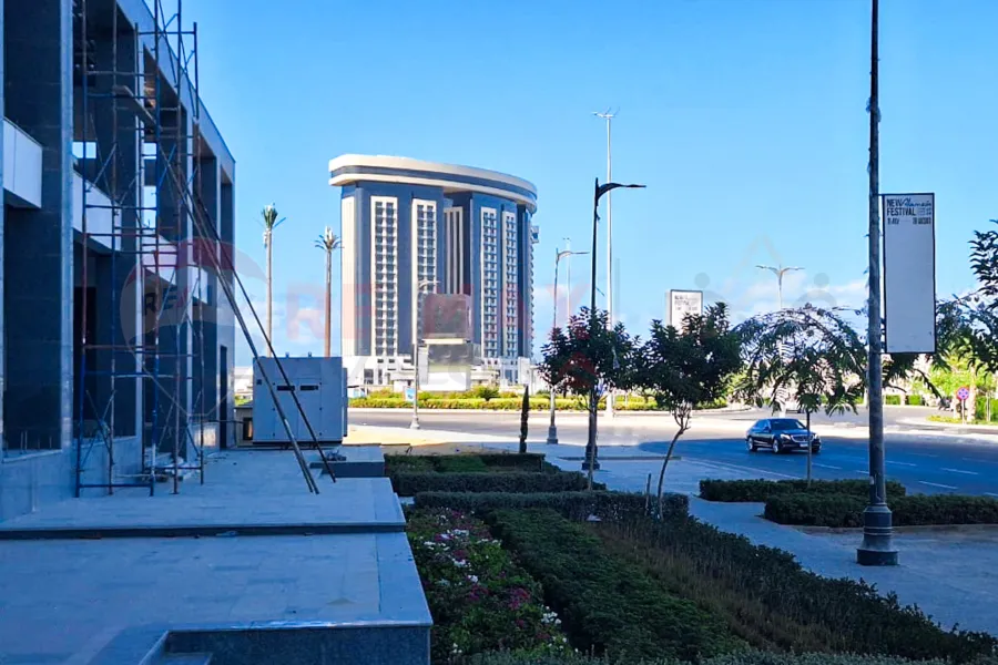 شقة للبيع (مزارين - العلمين الجديدة) 241 م