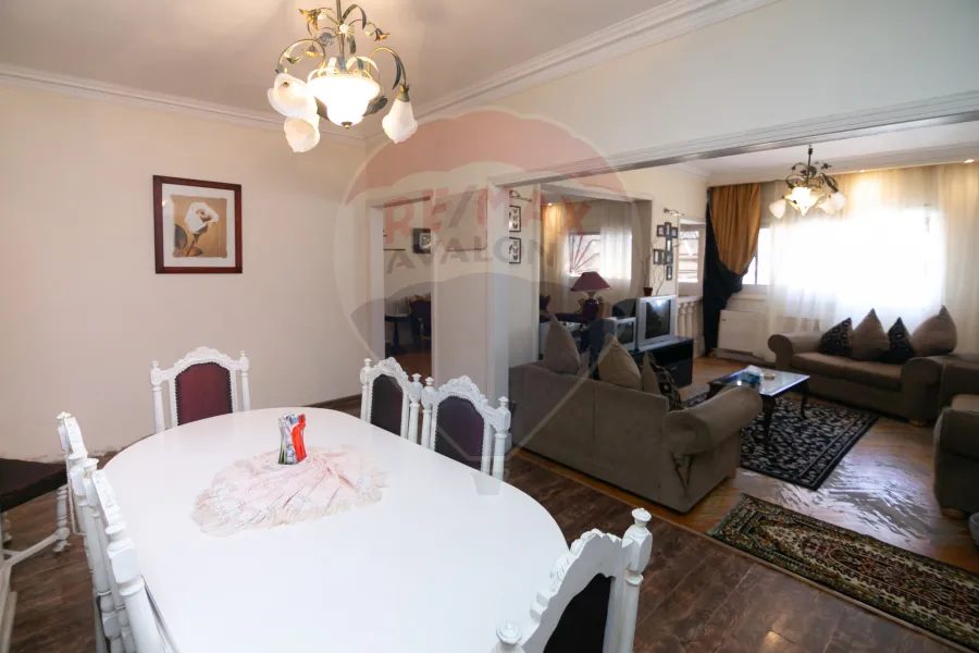 Apartment for sale 300 m Smouha (Tout Ankh Amoun St.)