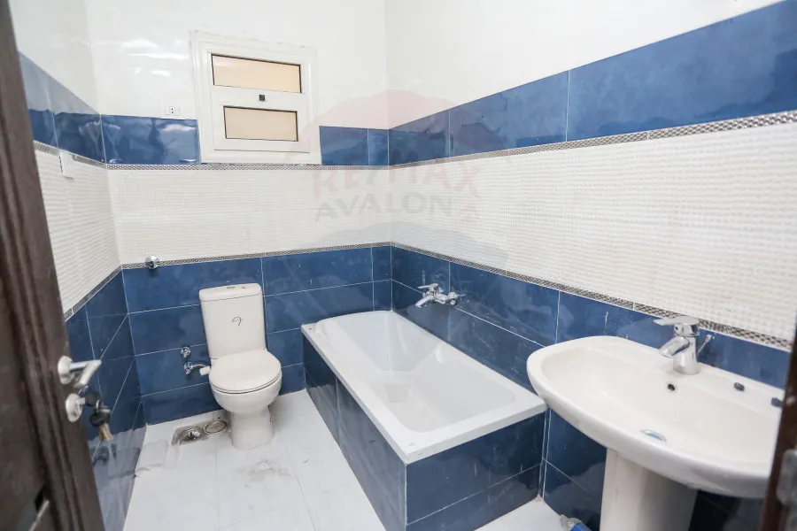 Apartment for rent 228 m Smouha (Fawzy Moaaz st)