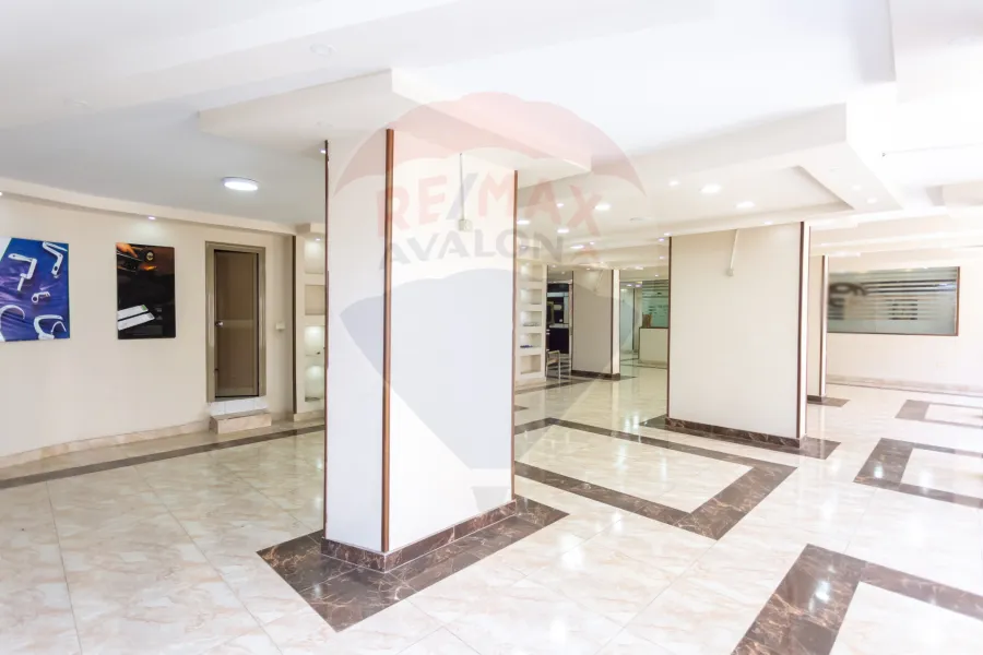 Commercial Mezzan for sale 500 m Victoria (Al-Saaa Square)