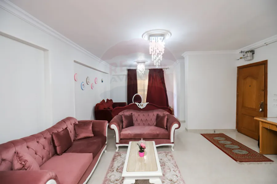 شقة للبيع 160 م فلمنج (متفرع من شارع مصطفي كامل)