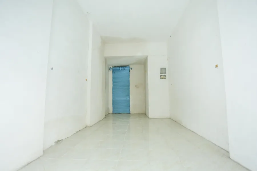 Shop for Sale 21 m ElSarya ( Steps From The Sea & Mahrosa Hotel )