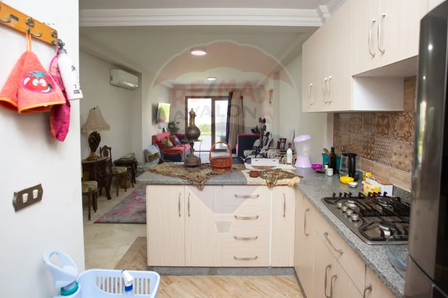 Ground floor apartment 175 m + garden 55 m for sale - King Mariout (Alex Tend)