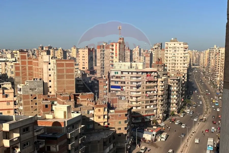 شقة للبيع 135 م سيدي بشر (ش 45 رئيسي)