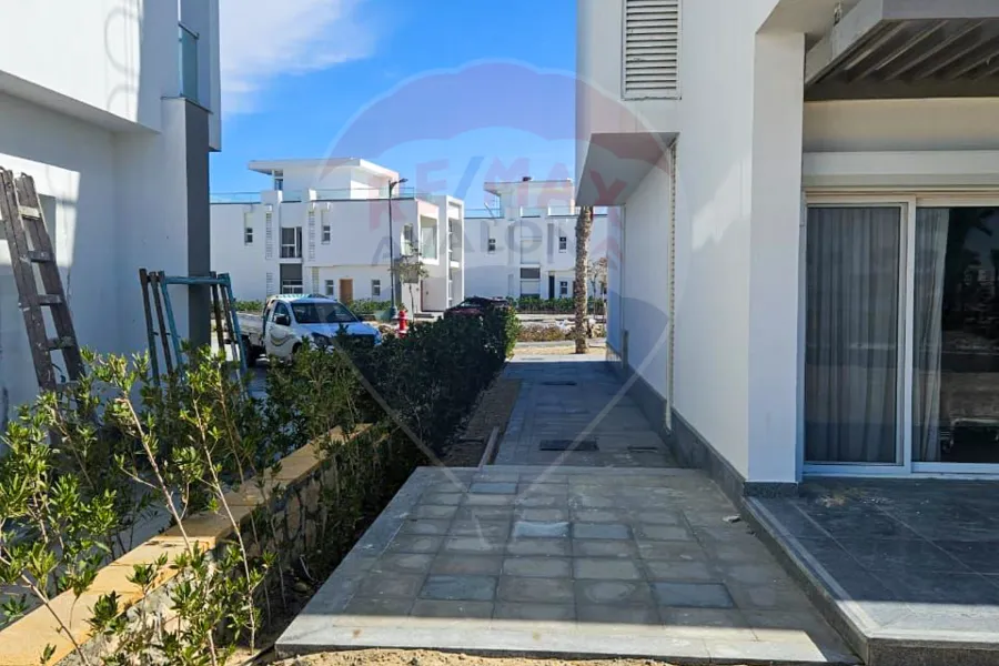 فيلا ستاندالوان للبيع (مزارين - العلمين) 720 م