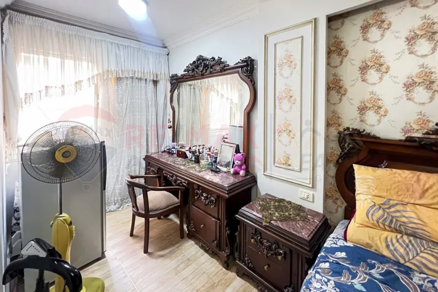 Apartment for sale 200 m Smouha (Branched from Fawzi Moaz St)