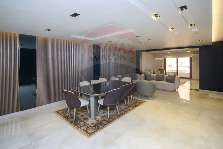 Apartment for sale 225 m Laurent (Al-Eqbal St.)